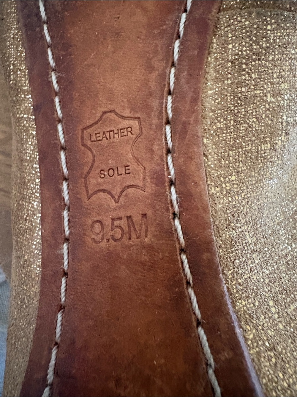 Tory Burch Gold Metallic Leather Ballet Flats Logo Medallion 9.5M - Picture 8 of 10